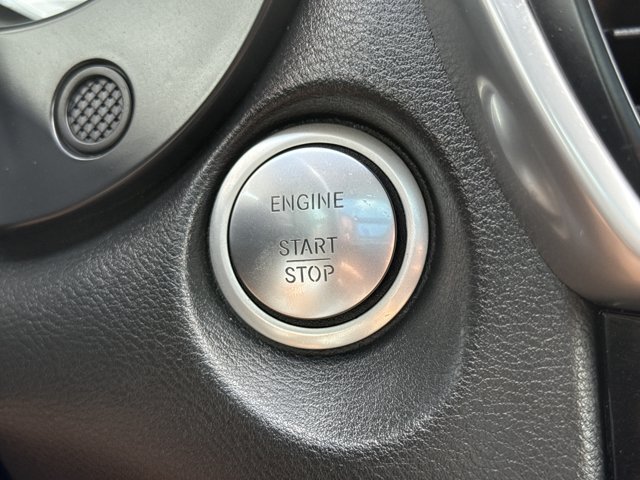 Used 2019 INFINITI QX30 FWD image 20