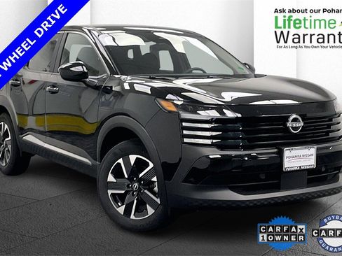 Certified 2025 Nissan Kicks SV image 1