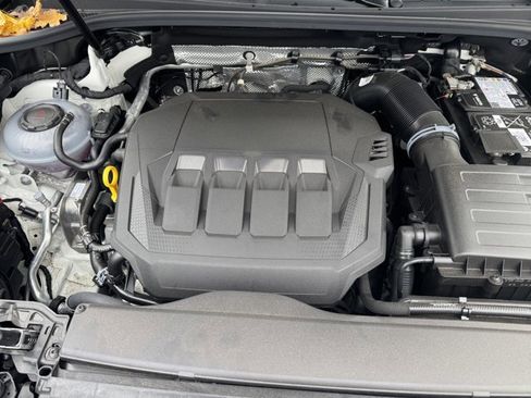 Certified 2025 Audi Q3 2.0T Premium w/ Convenience Package image 28