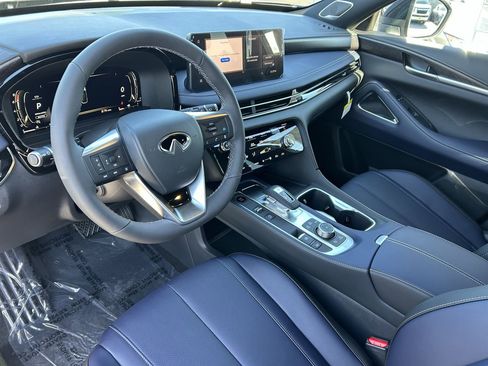 New 2026 INFINITI QX60 Sport image 32
