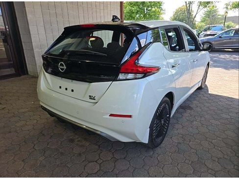 Used 2023 Nissan Leaf SV Plus FWD image 3