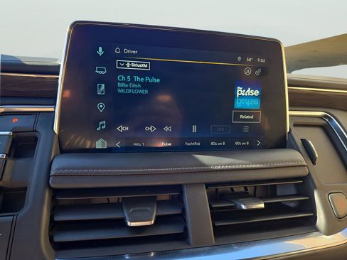 Used 2023 Chevrolet Tahoe LT w/ LT Signature Package image 26