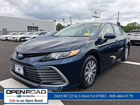 Used 2021 Toyota Camry LE FWD image 33