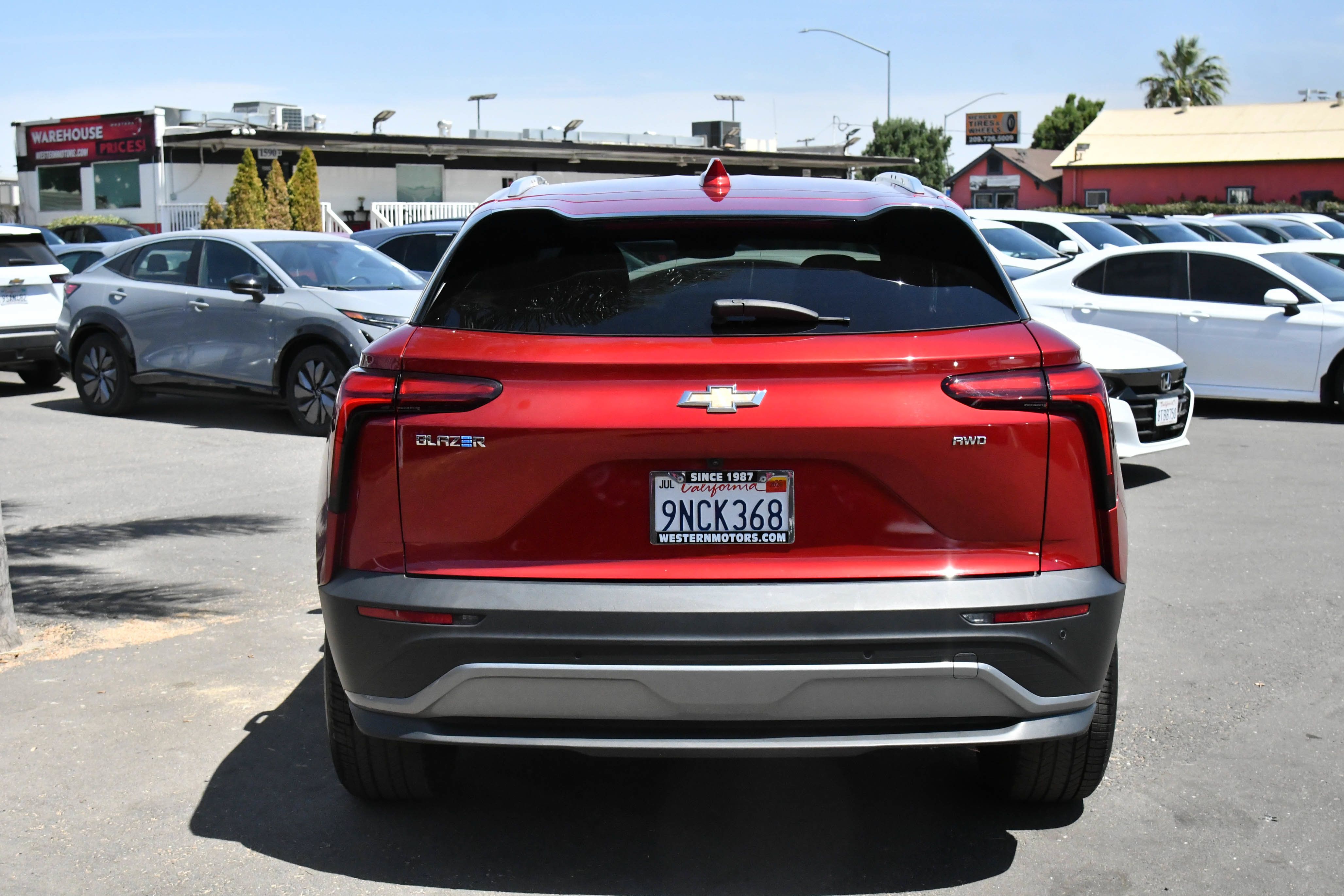 Used 2024 Chevrolet Blazer EV LT AWD/4WD image 7