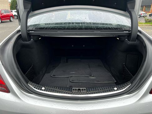 Used 2019 Mercedes-Benz S 560 4MATIC Sedan image 30