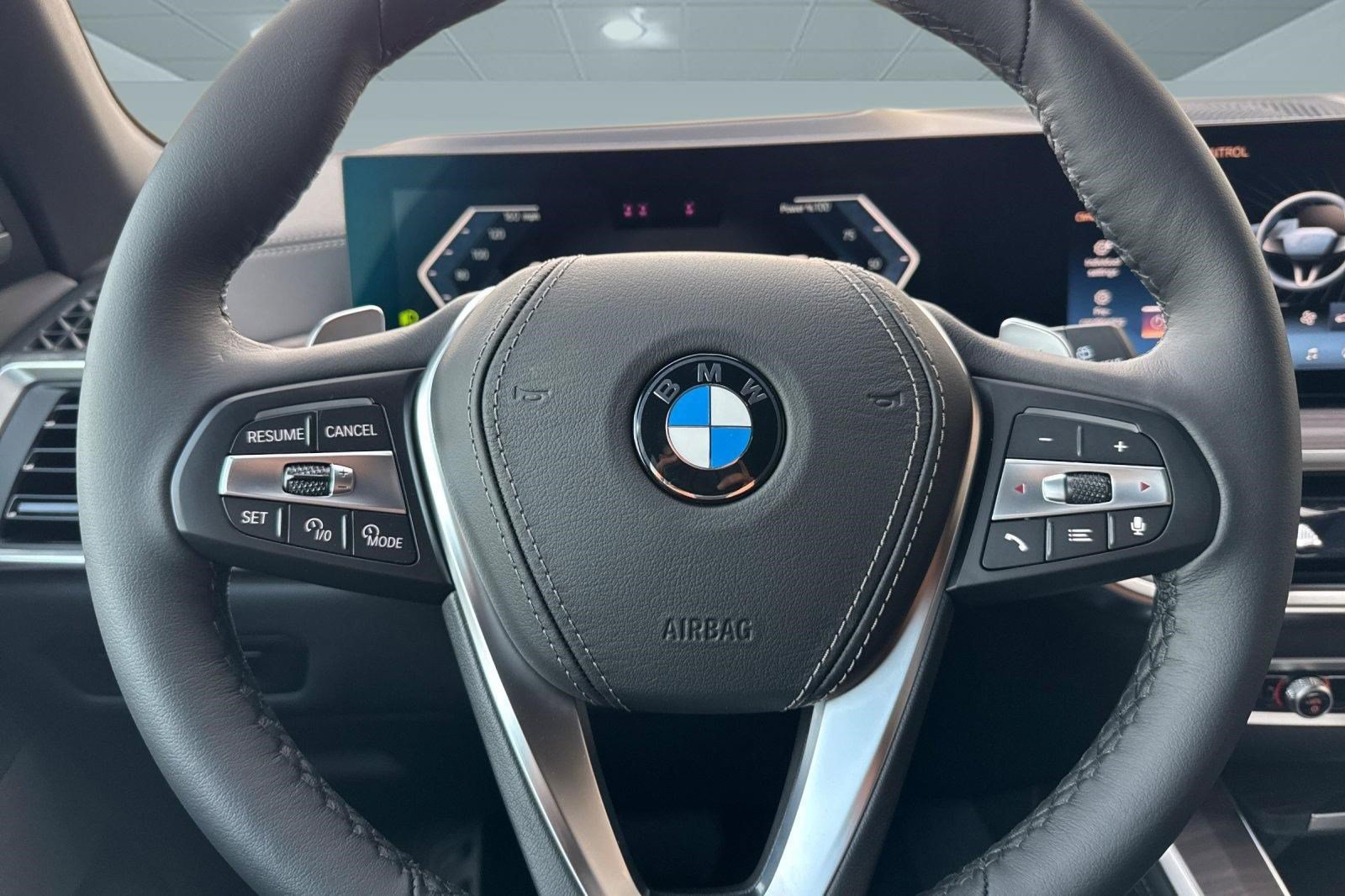 Used 2026 BMW X5 xDrive40i AWD/4WD image 11