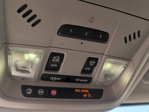 Used 2023 GMC Acadia AT4 w/ Technology Package AWD/4WD image 40
