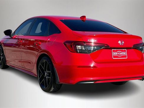 Used 2022 Honda Civic Sport image 4