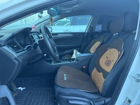 Used 2018 Hyundai Sonata SE FWD image 6