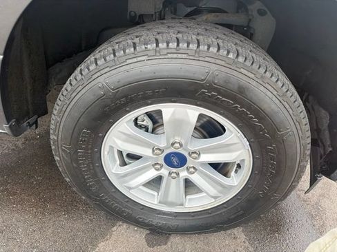 Certified 2017 Ford F150 XLT AWD/4WD image 4