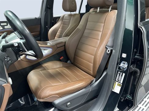 Used 2024 Mercedes-Benz GLS 450 GLS 450 image 31
