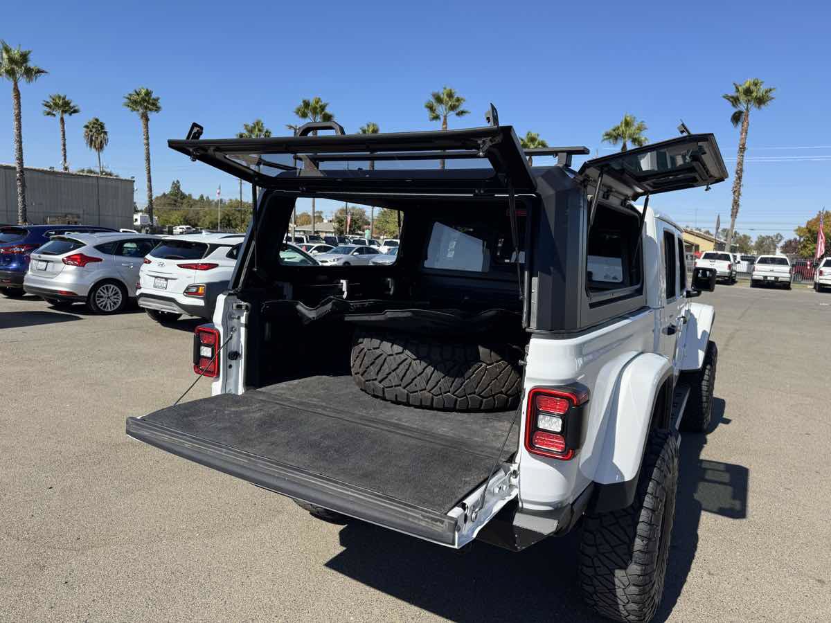 Used 2020 Jeep Gladiator Rubicon AWD/4WD image 46