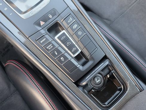 Used 2015 Porsche 911 Carrera GTS image 24