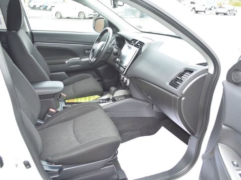 Used 2020 Mitsubishi Outlander Sport AWD image 8