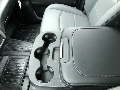 New 2026 RAM 3500 Tradesman w/ Chrome Appearance Group image 17