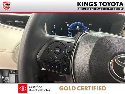 Used 2024 Toyota Corolla Cross XLE AWD/4WD image 25