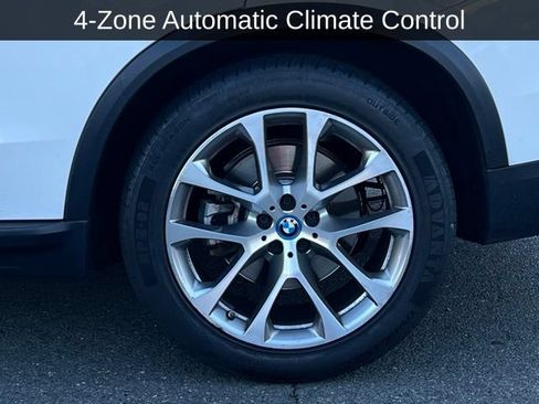 Used 2023 BMW X5 xDrive45e AWD/4WD image 11