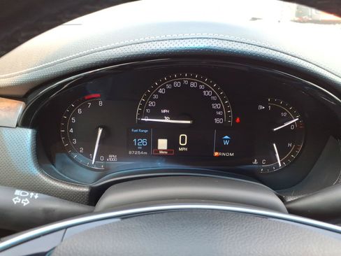 Used 2019 Cadillac XTS Luxury FWD image 34