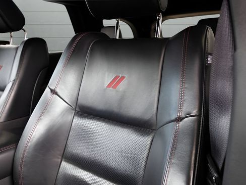 Used 2022 Dodge Durango R/T w/ Blacktop Package AWD/4WD image 47
