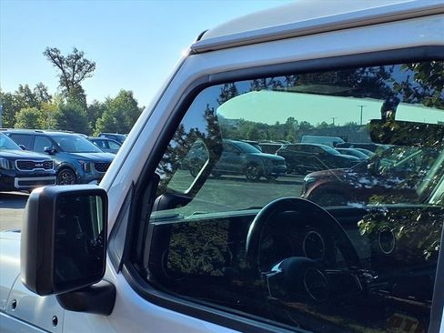 Certified 2020 Jeep Wrangler Unlimited Rubicon image 25