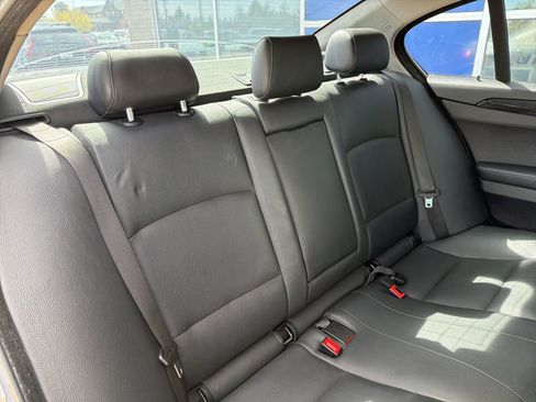 Used 2015 BMW 535i xDrive Sedan AWD/4WD image 24