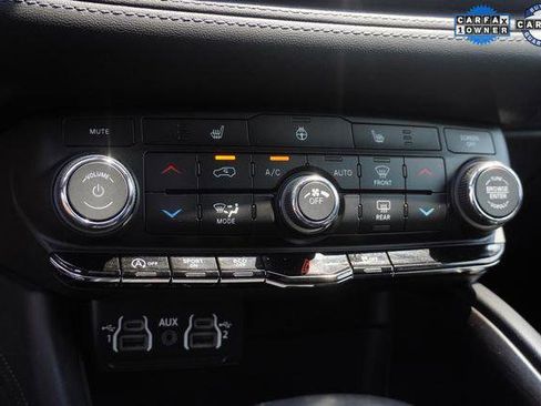 Certified 2023 Dodge Durango SXT image 24