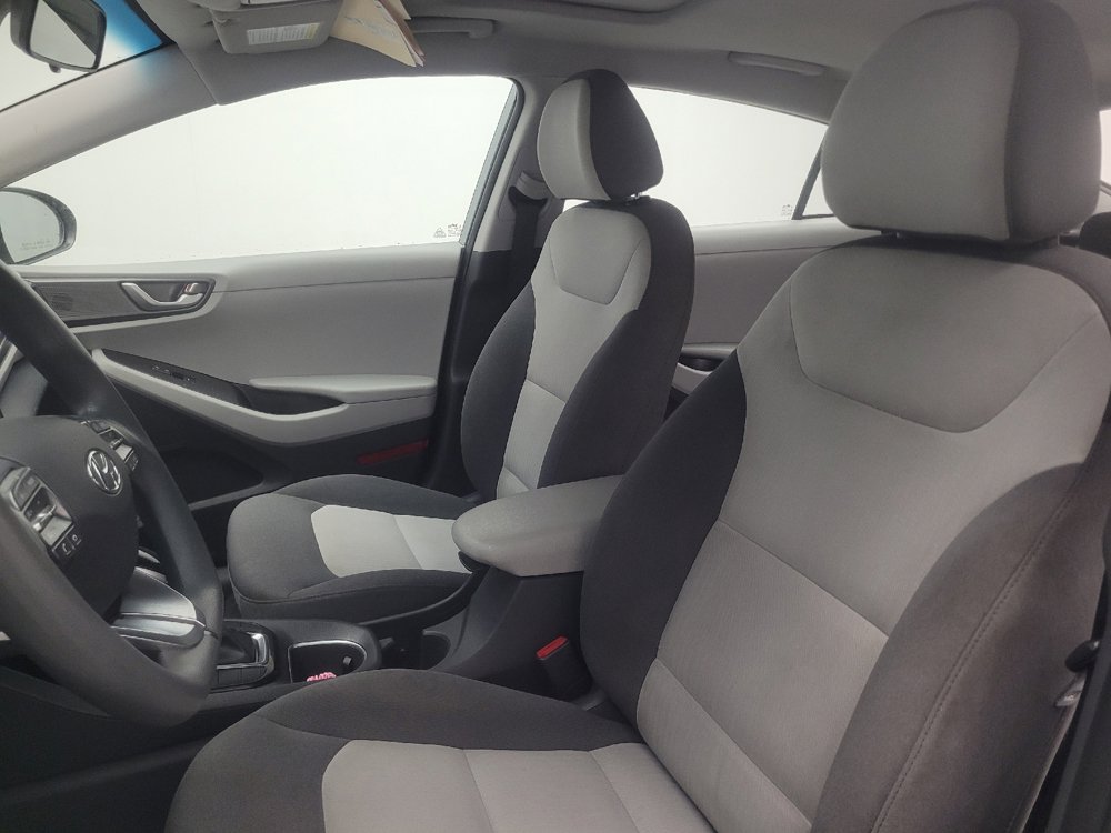 Used 2020 Hyundai Ioniq Blue FWD image 17