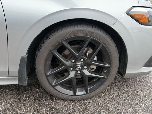 Used 2023 Honda Civic Sport image 13