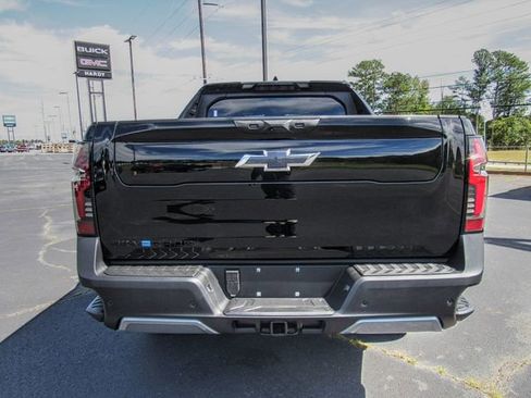 New 2026 Chevrolet Silverado EV Trail Boss w/ Premium Package image 5