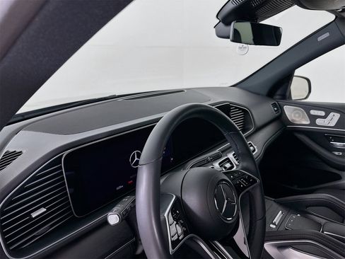 Used 2025 Mercedes-Benz GLE 350 4MATIC image 10