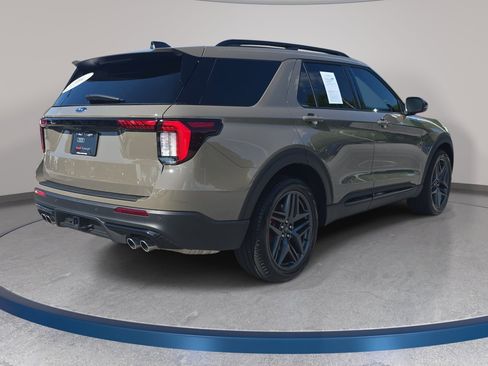 Used 2026 Ford Explorer ST w/ Sun And Sound Package AWD/4WD image 6