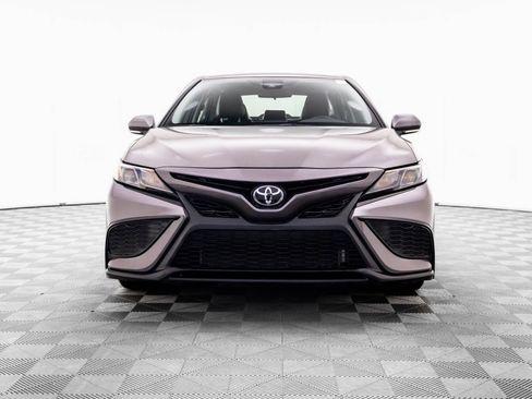 Used 2024 Toyota Camry SE FWD image 10