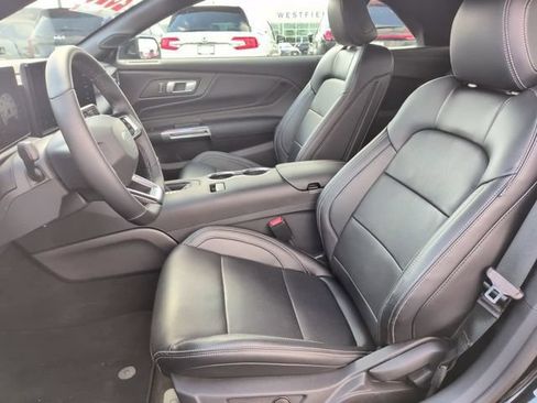 Used 2026 Ford Mustang Premium RWD image 18
