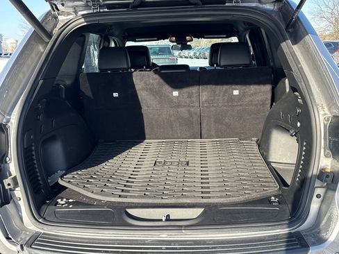 Certified 2021 Jeep Grand Cherokee Laredo X image 35