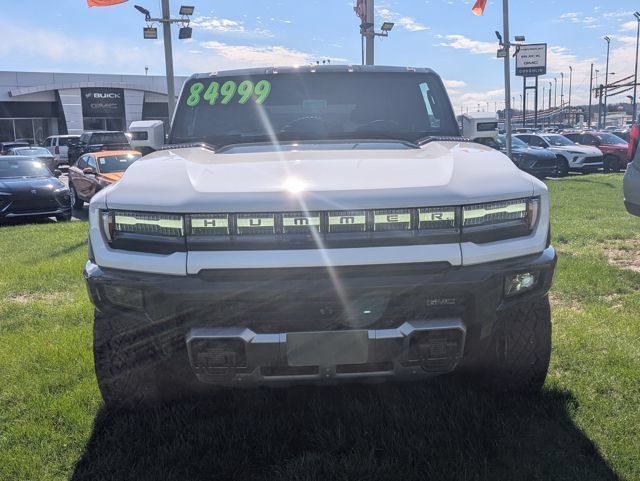 New 2024 GMC Hummer EV 2X w/ Extreme Off-Road Package AWD/4WD image 2