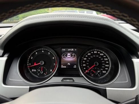 Used 2021 Volkswagen Atlas SE FWD image 17