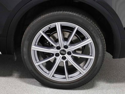 Used 2023 Audi SQ5 Premium Plus w/ Premium Plus Package image 44