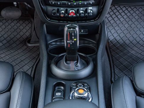 Used 2021 MINI Cooper Clubman S w/ Storage Package AWD/4WD image 24