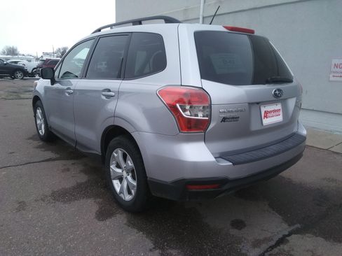 Used 2014 Subaru Forester 2.5i Premium w/ All-Weather Package image 7