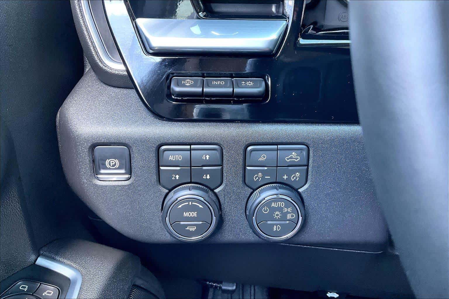 Used 2026 Chevrolet Silverado 2500 LTZ w/ Trail Boss Package AWD/4WD image 32