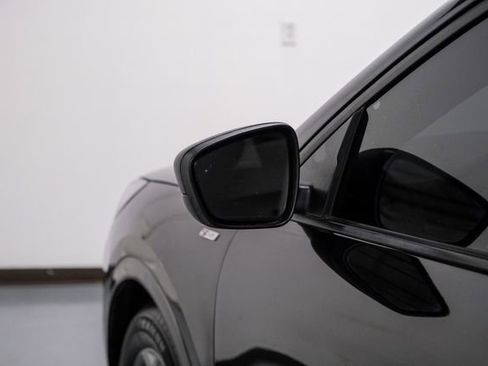 Used 2023 Ford Escape ST-Line image 32