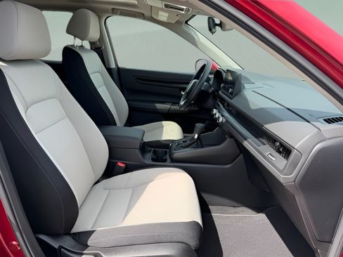 Used 2024 Honda CR-V EX image 27