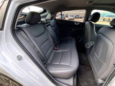 Used 2021 Hyundai Ioniq Limited image 27