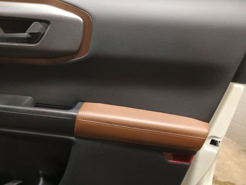 New 2025 Ford Bronco Sport Outer Banks w/ Sasquatch Outer Banks Package image 22