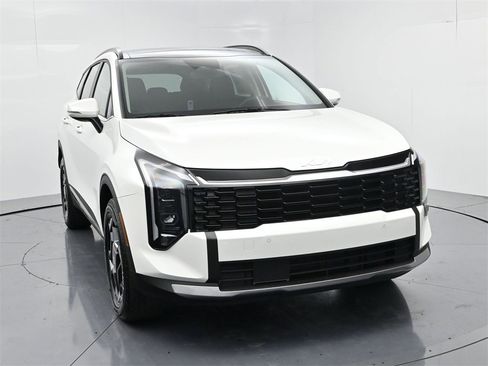 New 2026 Kia Sportage EX w/ EX Panoramic Sunroof Package image 2