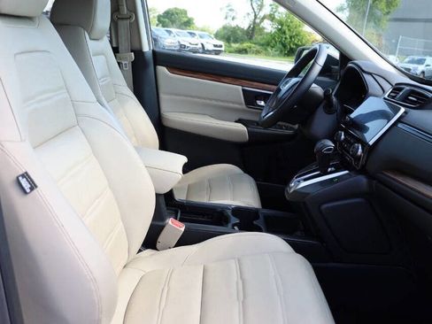 Used 2017 Honda CR-V Touring image 15