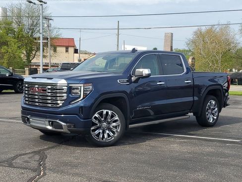 Used 2023 GMC Sierra 1500 Denali w/ Denali Reserve Package AWD/4WD image 33