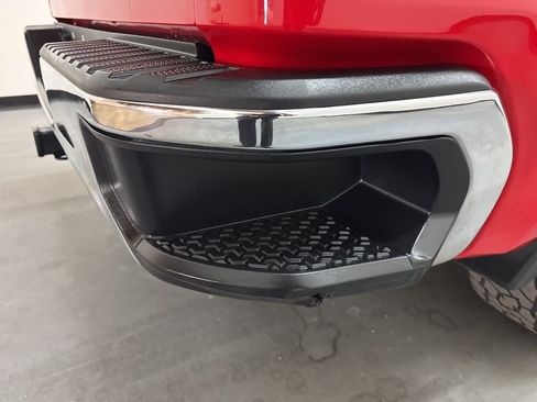 Used 2019 GMC Sierra 1500 SLT image 13