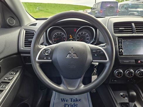Used 2020 Mitsubishi Outlander Sport ES AWD/4WD image 17