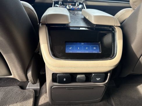 Used 2022 Lincoln Navigator Reserve AWD/4WD image 26